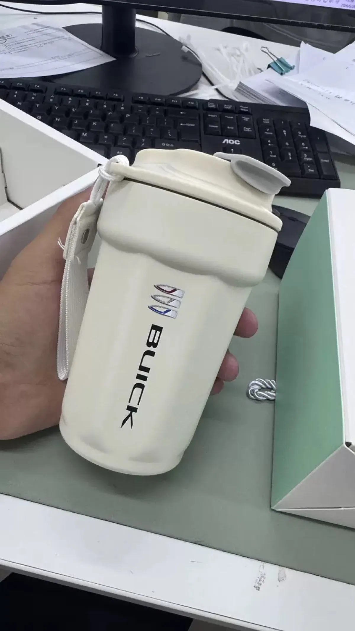 Insulated Tumblers & Bottles design 6